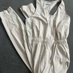 it’s a jumpsuit it has the pants on it